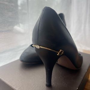 Authentic black Gucci heels sz 39